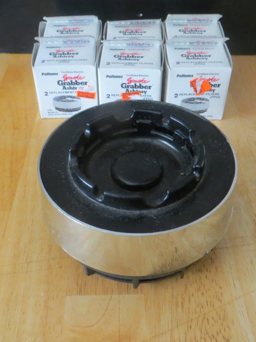 Smokeless Ashtray with Twelve Replacement Filters, Silver and Black
